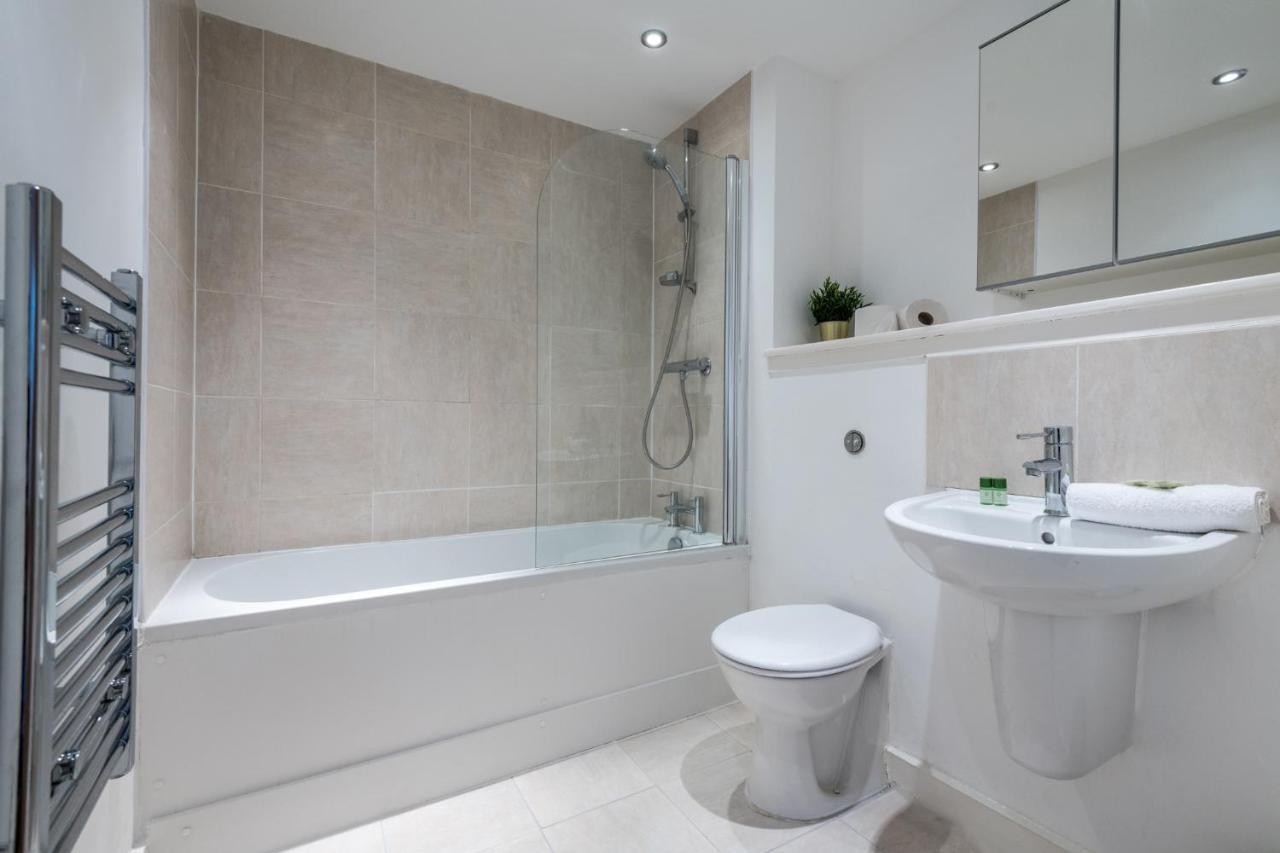 Host & Stay - Central Balcony Apt Liverpool Eksteriør bilde